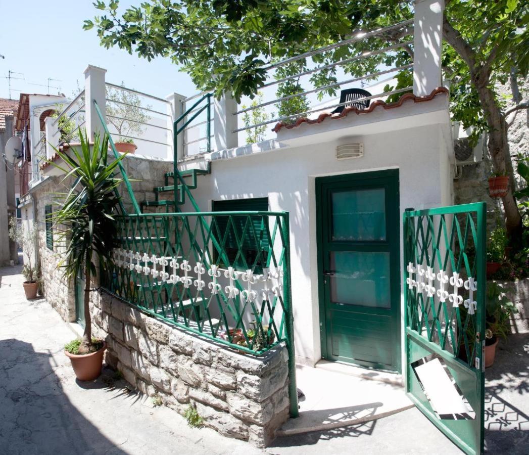 Twin Love Apartment سبليت المظهر الخارجي الصورة