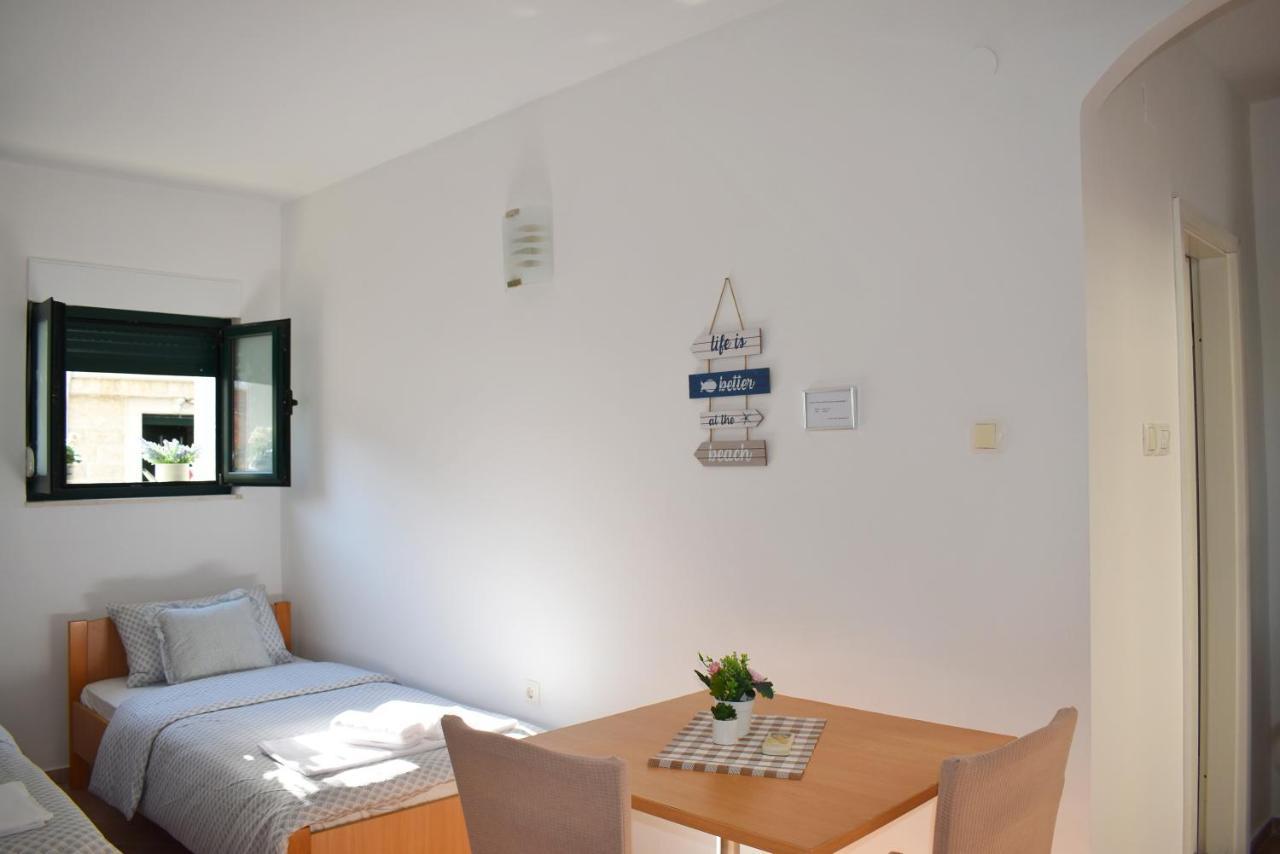 Twin Love Apartment سبليت المظهر الخارجي الصورة