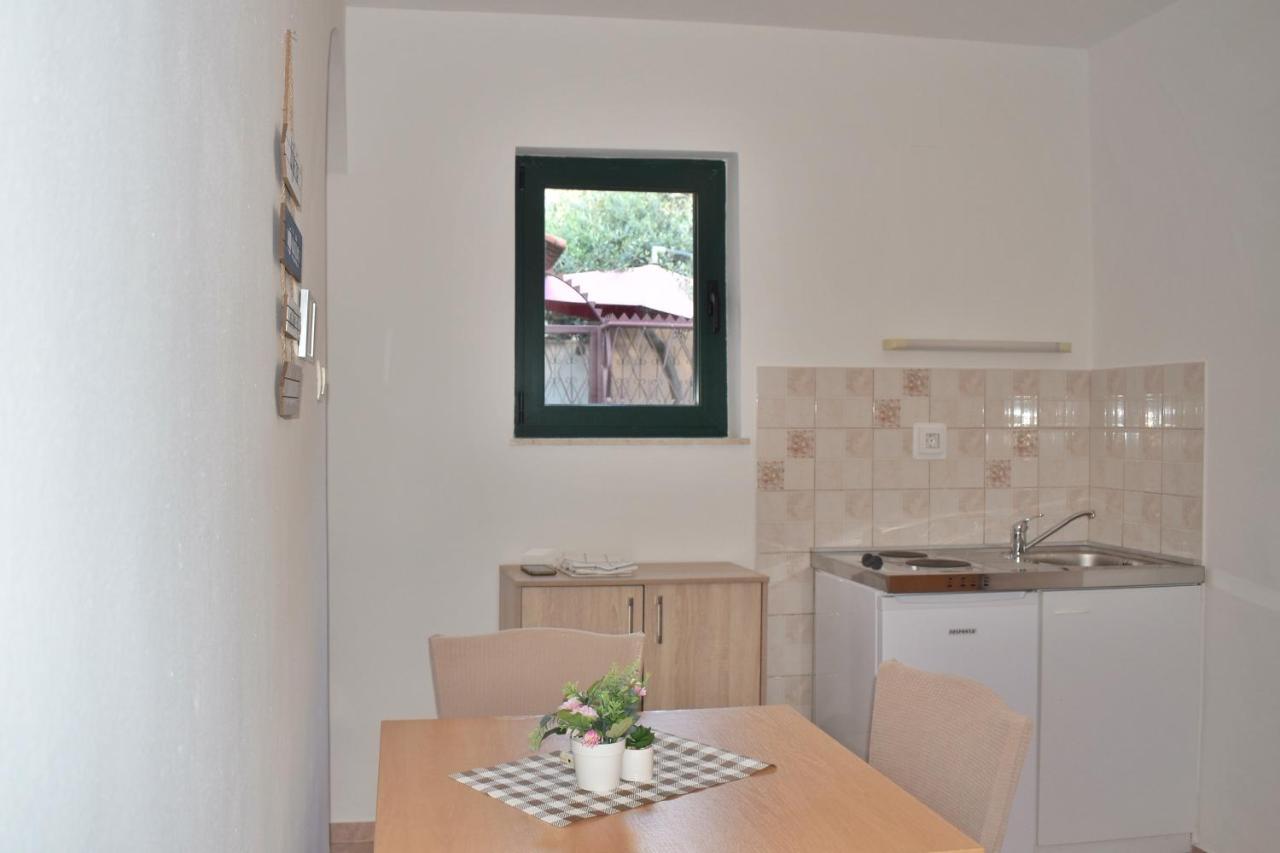 Twin Love Apartment سبليت المظهر الخارجي الصورة