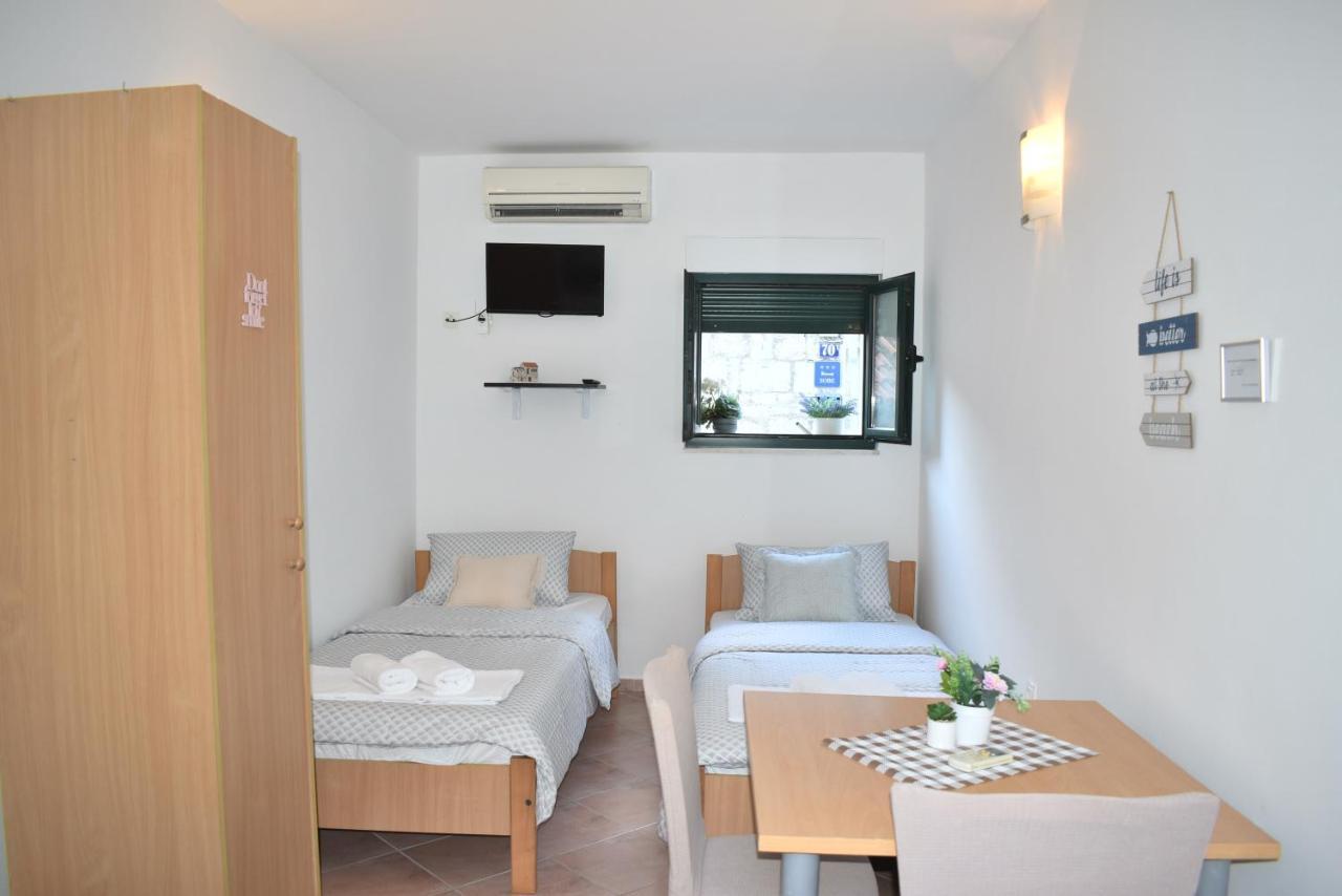 Twin Love Apartment سبليت المظهر الخارجي الصورة