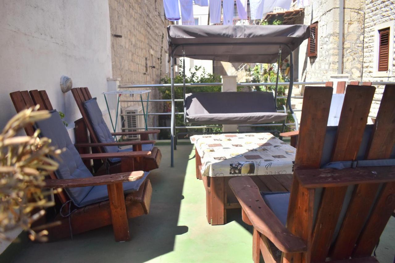 Twin Love Apartment سبليت المظهر الخارجي الصورة