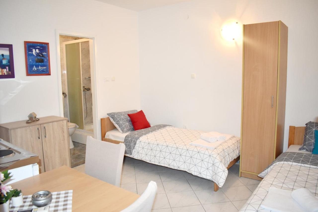 Twin Love Apartment سبليت المظهر الخارجي الصورة