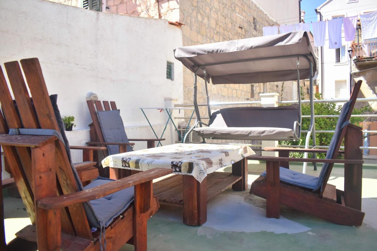 Twin Love Apartment سبليت المظهر الخارجي الصورة